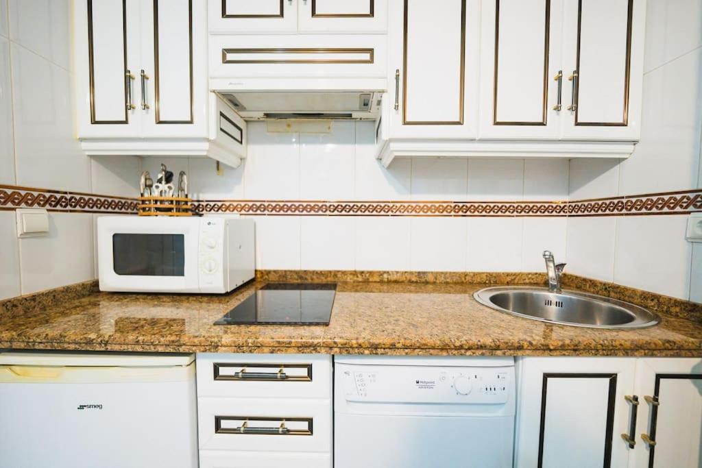 Apartamento En El Barrio De San Lorenzo, Junto A La Basilica Del Gran Poder Siviglia Esterno foto